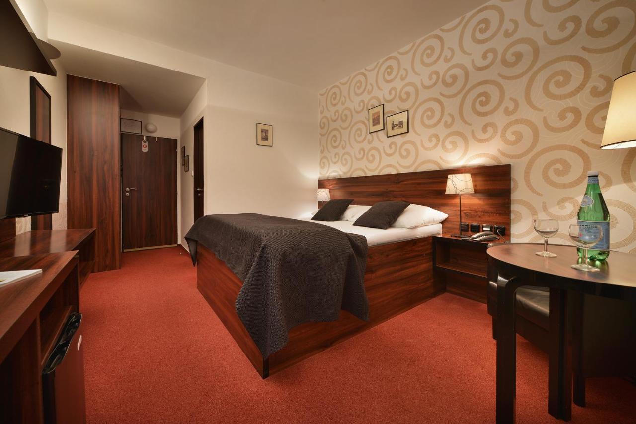Parkhotel Morris Nový Bor Εξωτερικό φωτογραφία