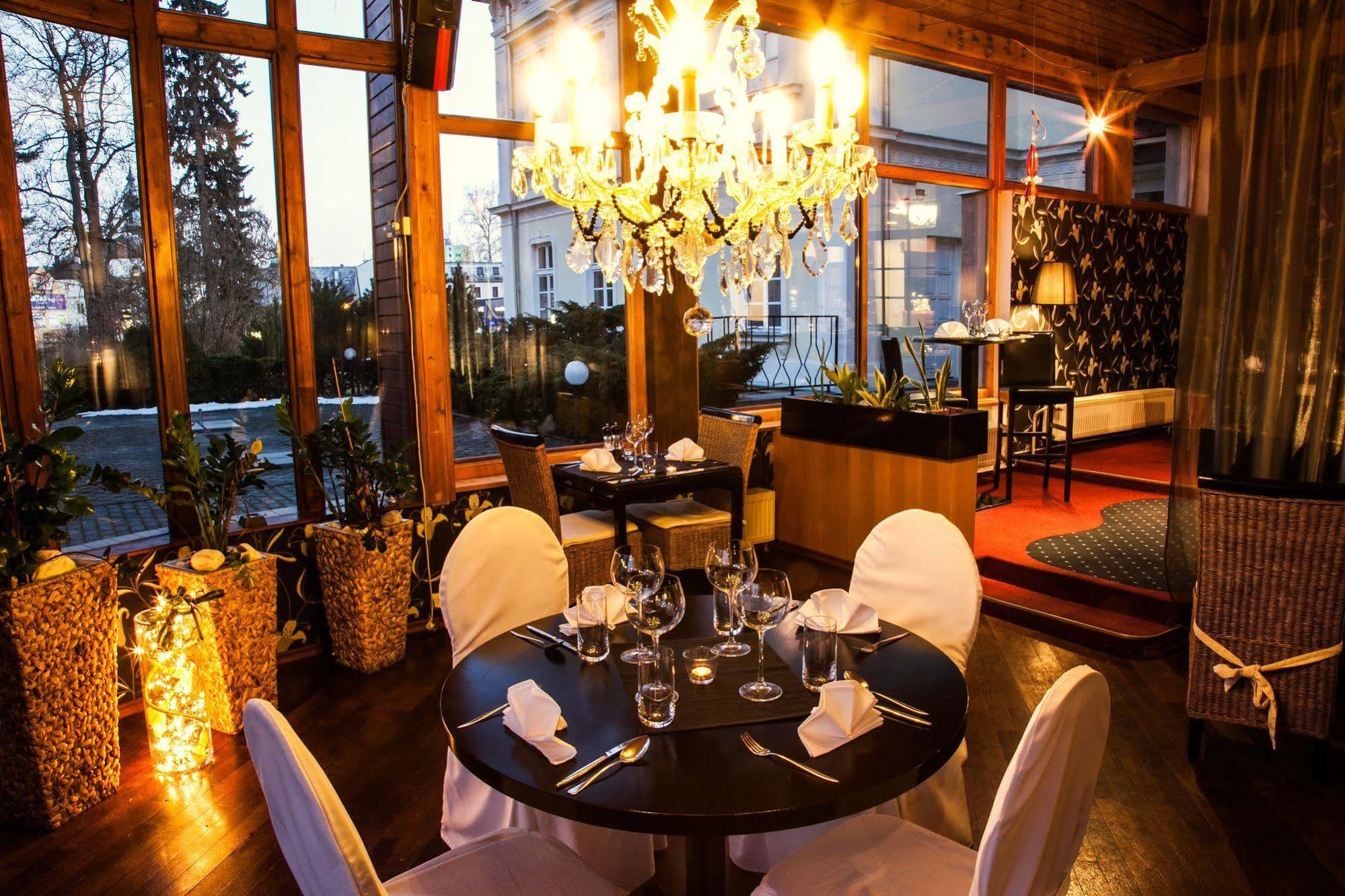 Parkhotel Morris Nový Bor Εξωτερικό φωτογραφία
